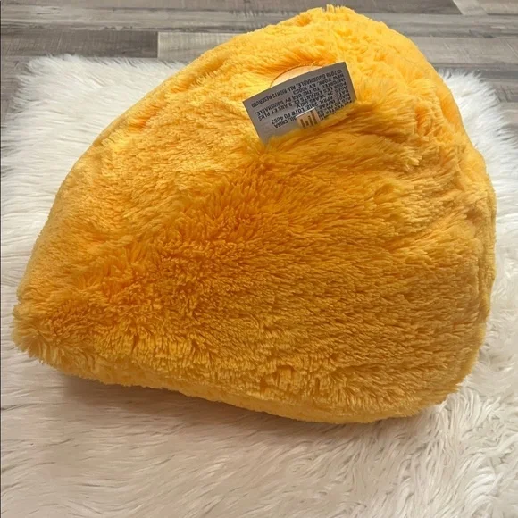 Squishable plush retired cheese wedge with mouse large 15” like new - Picture 5 of 7